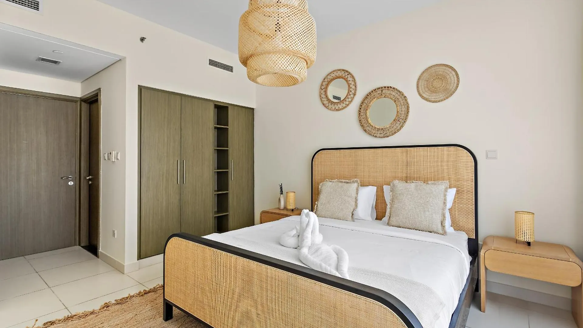 Vayk - Modern 1 Bd Apartment In The Heart Of Downtown Dubai